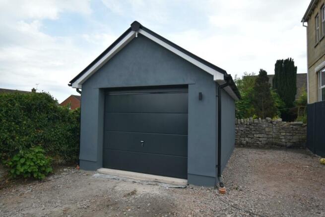 Detached Garage