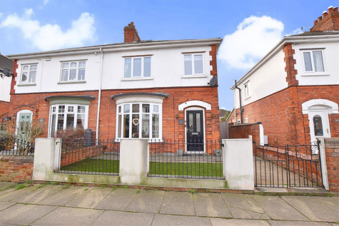 Heneage Road, Grimsby