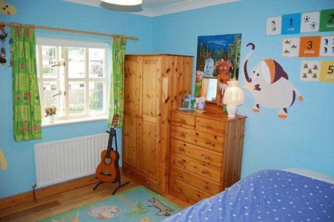 Photo 11