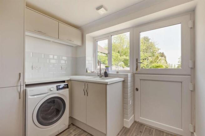 8689134-interior06-800.jpg