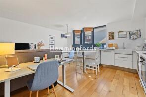 Flat 3, 13, Murray Grove, Hackney, London N1 7JY