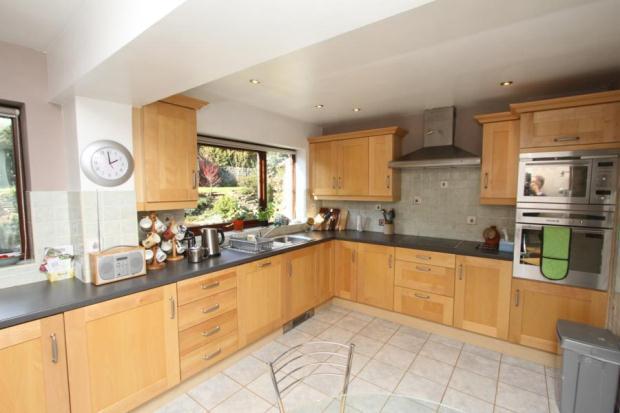 Kitchen 4