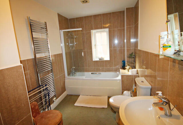 Photo 11