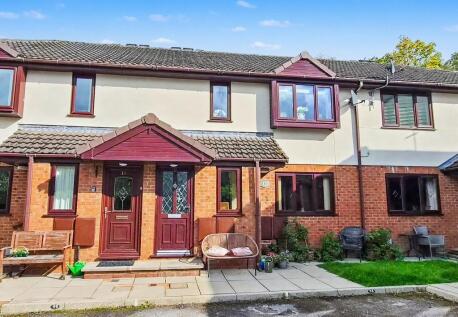 The Cloisters, Whalley, Clitheroe, Lancashire, BB7 9UE