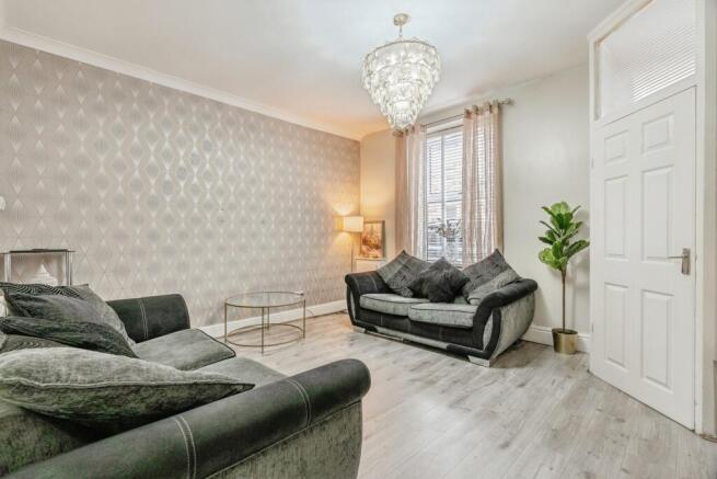 2 bed Terraced for sale Image 4