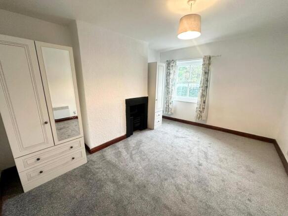 1 bed Terraced to rent Image 12