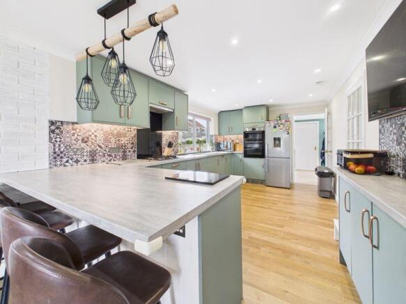 kitchen/dining room