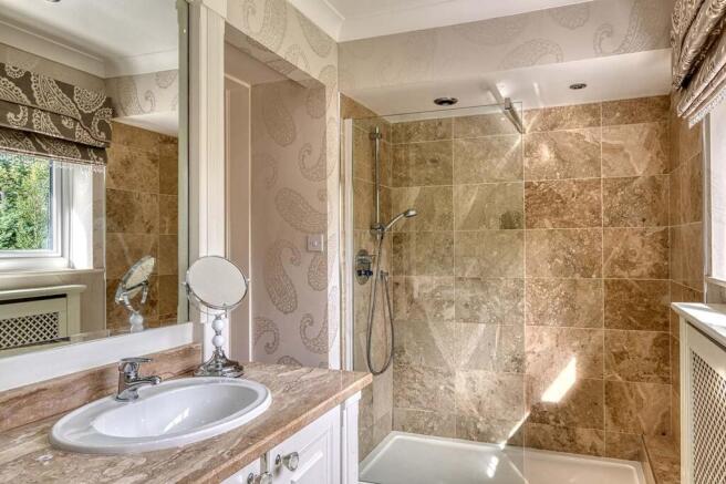 Bedroom Two En Suite