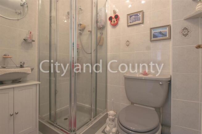 Shower room.jpg