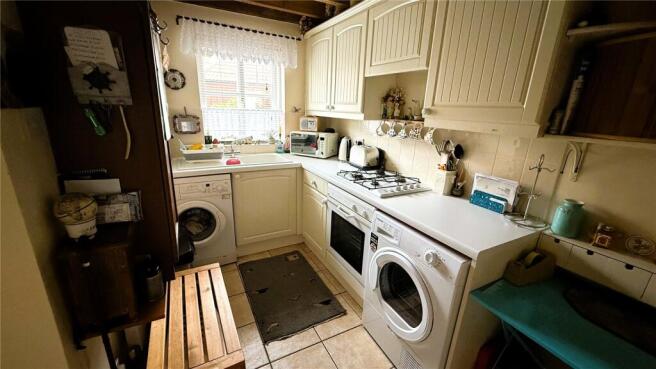 2 bed Terraced for sale Image 4