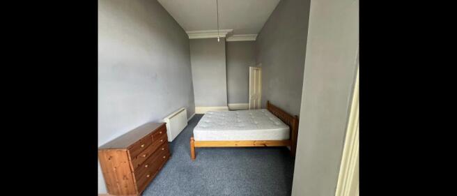 1 bed Apartment to rent Image 9