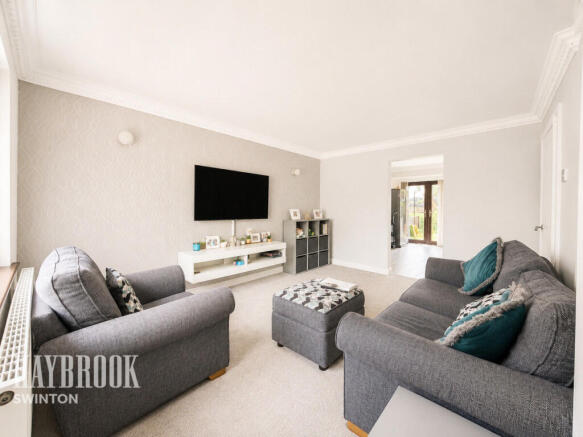 2 bed Terraced for sale Image 4