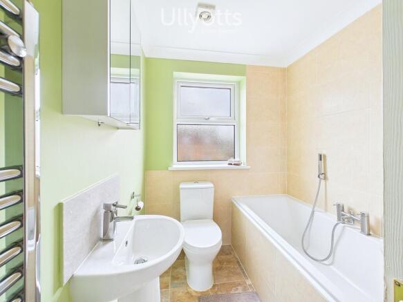 2 bed Semi-Detached for sale Image 8