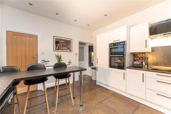3 bed Semi-Detached for sale Image 7