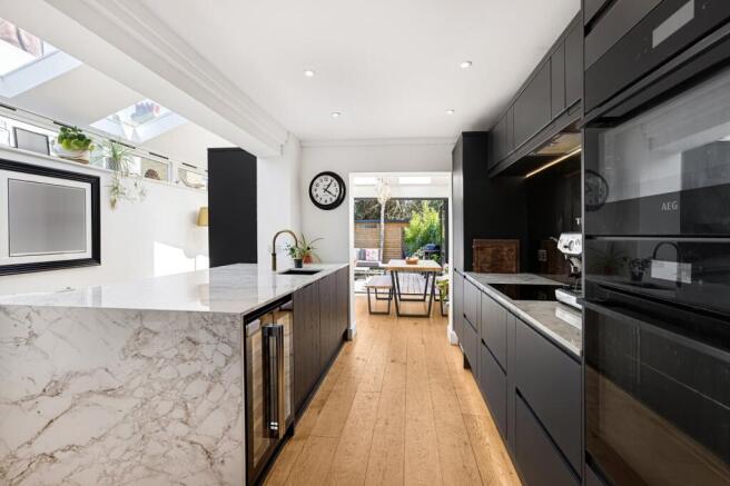 Kitchen/Dining