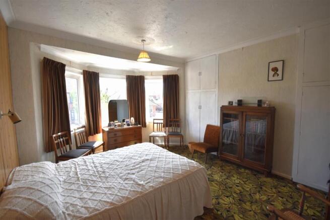 3 bed Semi-Detached for sale Image 8