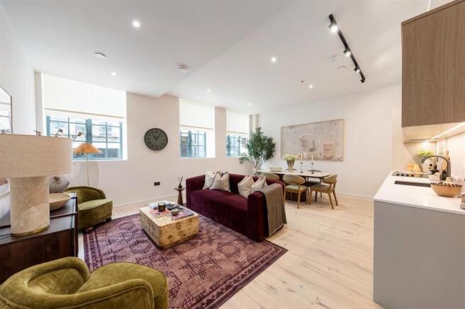 Hollybush Gardens, E2