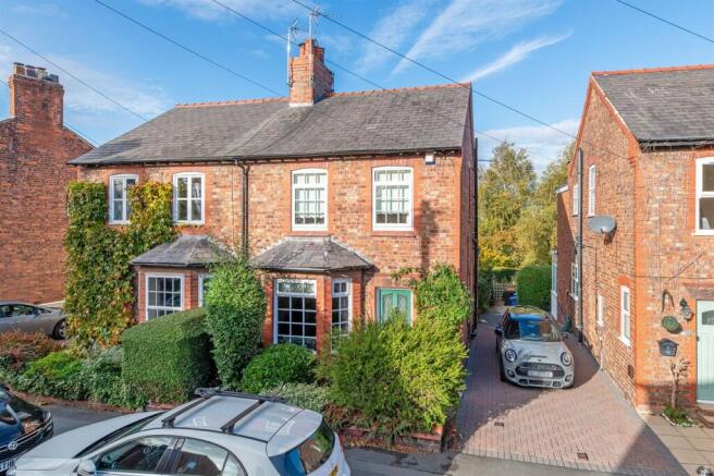 2-bed semi-detached on Townfield Lane, Frodsham, WA6, £315,000