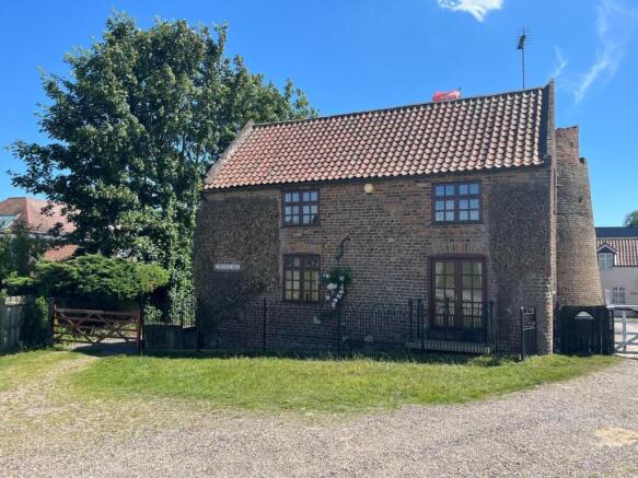 3 Bedroom Detached for Sale