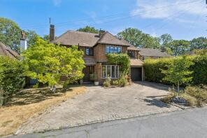 8 Magnolia, Heatherdene, Leatherhead KT24 6LH