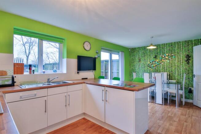 Dining Kitchen (2)
