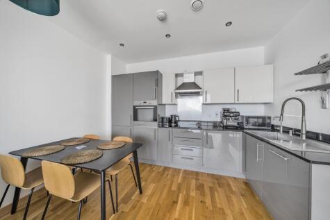 Telcon Way, Greenwich