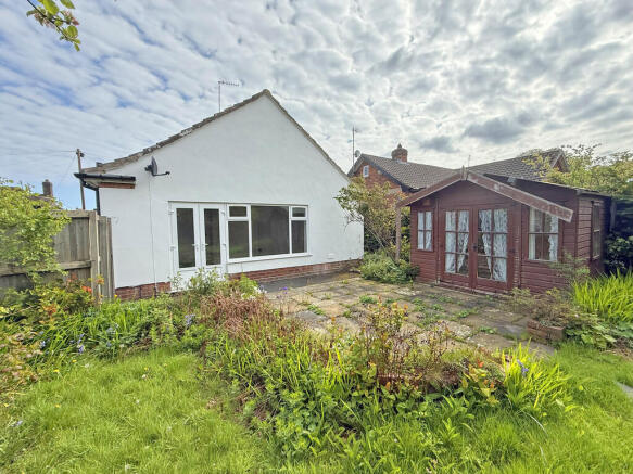 2 bed Detached Bungalow for sale Image 11