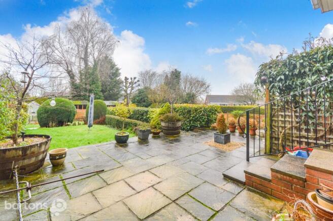3 bed House for sale Image 11