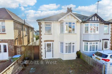 Bassett Road, Bognor Regis, West Sussex