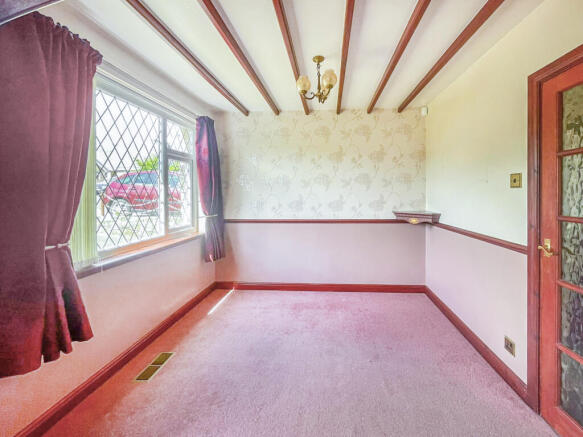 3 bed Semi-Detached Bungalow for sale Image 7