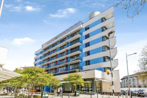 Cathedral Walk, BRISTOL, BS1