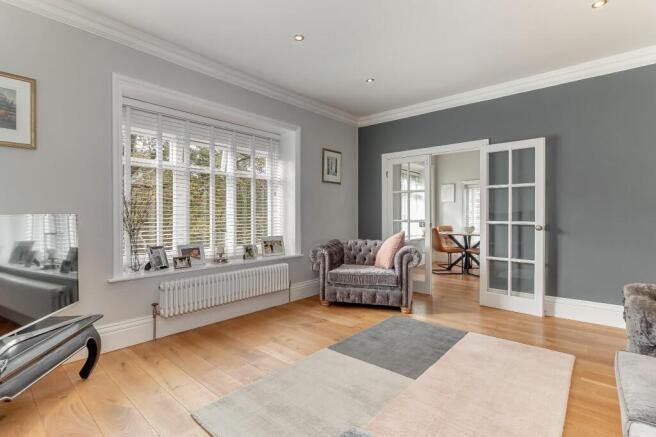 3 bed Duplex for sale Image 5