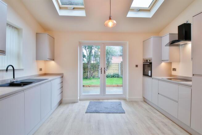 Kitchen (1)