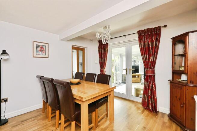 3 bed Barn Conversion for sale Image 9