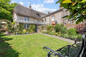 Honeysuckle Cottage, Dorchester Road, Dorchester DT2 9SF