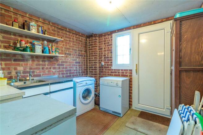 Garage/Utility