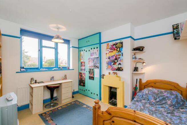 Photo 11