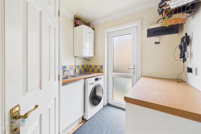 3 bed Detached for sale Image 10