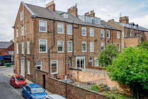 Flat 3, 71, The Mount, York YO24 1AX