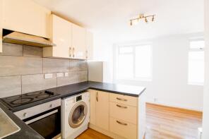 Flat 4, 77, Clovelly Road, Southampton SO14 0AQ