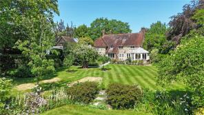 Prattendens, The Street, Pulborough RH20 1PA