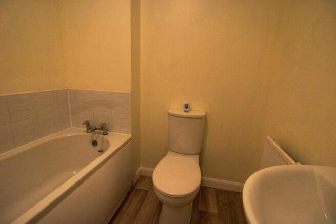 2 bed Terraced for sale Image 9