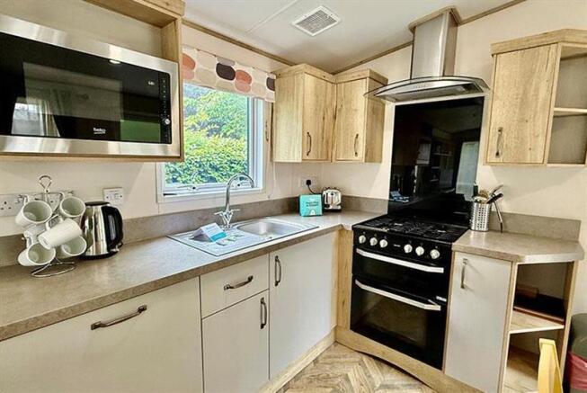 A.B.I Woodland Superior  2019, Sandy Balls Holiday Village, Southampton Road, Fordingbridge, Hampshire, SP6 2JZ photo 4