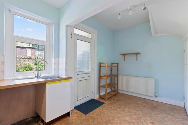 2 bed Terraced for sale Image 9