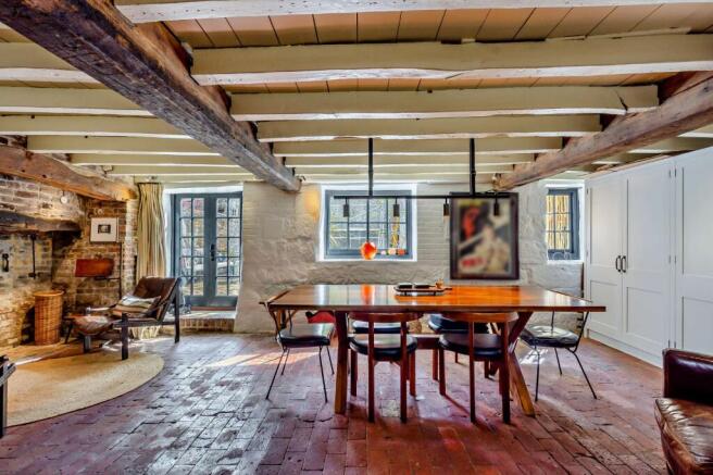 Kitchen/Dining