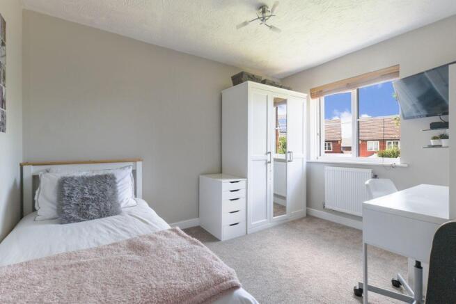 Bedroom 3 (Double)