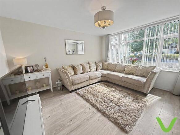 Lounge 1