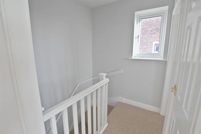 FIRST FLOOR LANDING