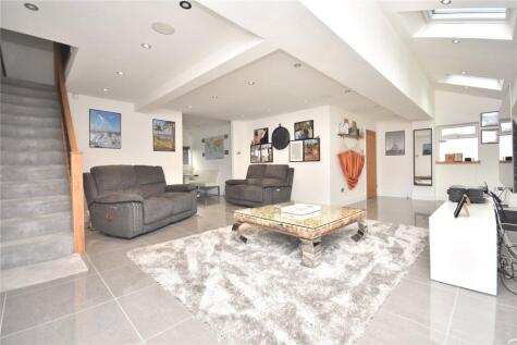 Gray Court, Leeds, West Yorkshire