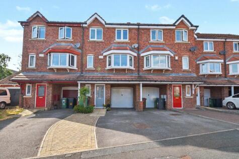 Saxstead Rise, Leeds, West Yorkshire